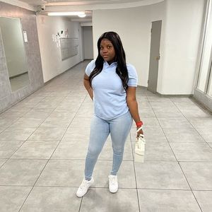 Meet your Posher, Akalah